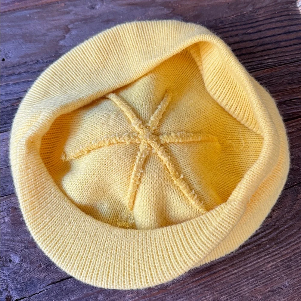 Vintage yellow yarn knit sweater pom pom‎ cap EVC - Picture 4 of 4